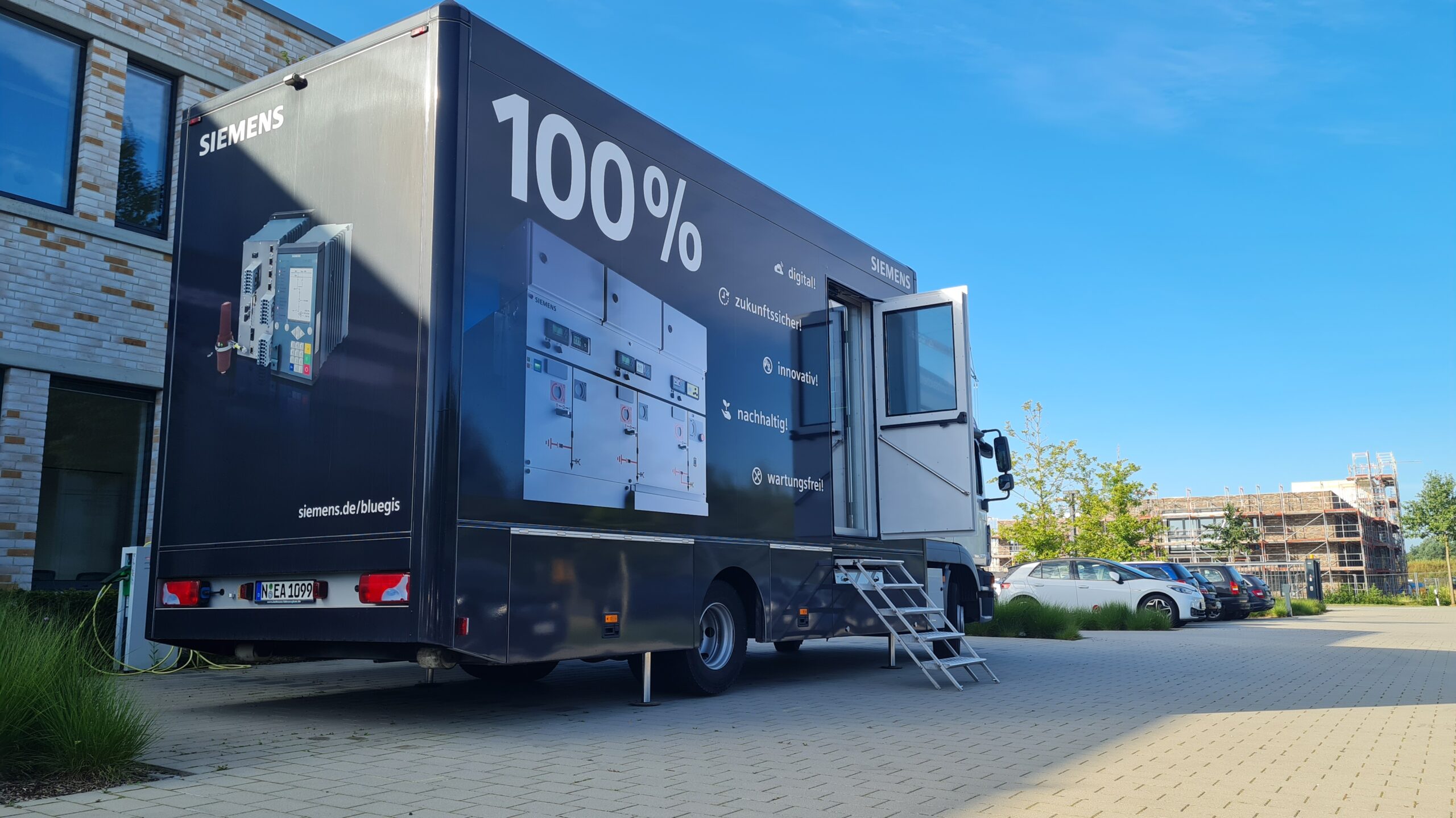 Vrielmann GmbH - Siemens Truck