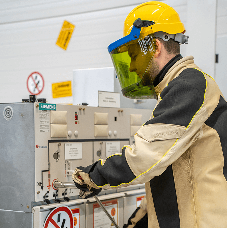 Vrielmann GmbH - schutzkleidung